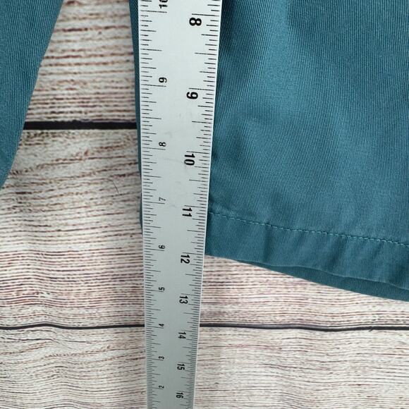 Eddie Bauer Legendwash Slightly Curvy Bermuda Shorts Women's 18 Marina Blue NEW - Picture 13 of 13